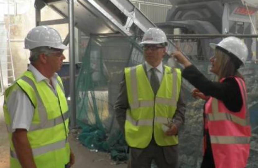 Mark Pawsey visits Cwikskip's new recycling plant