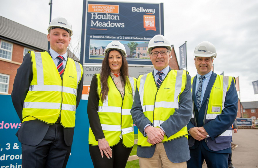 L-R Ben Kirby, Head of Technical, Elaine Brown, Head of Sales, Mark Pawsey MP, & Simon Hudson, Construction Director at Bellway