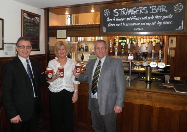 Mark Pawsey MP in Strangers Bar with Sue & Phil Dewes of Wood Farm Brewery 